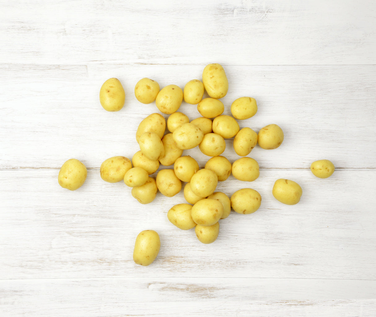 1KG of Baby New Potatos locally sourced for your customised Vegetable Box