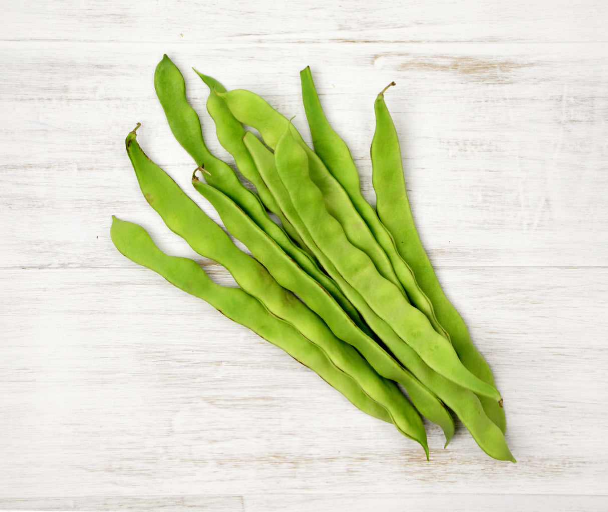 One bunch of Flat Beans locally sourced and perfect for your customised Vegetable Box