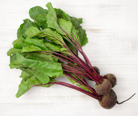 One hand-picked bunch of Beetroot locally sourced for Home Vegetable boxes