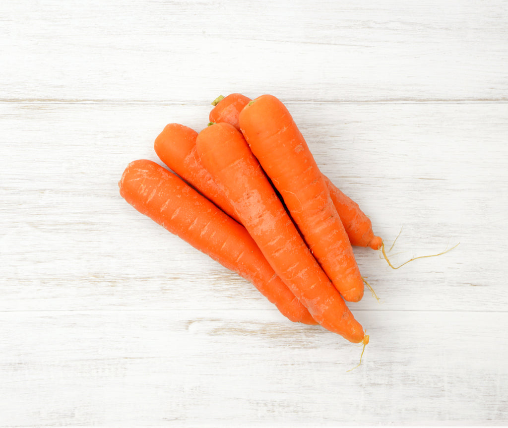 One handpicked bunch of Carrots perfect for your customised Vegetable Box
